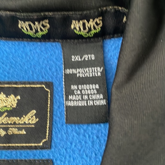 Akademiks jacket - Picture 7 of 7